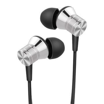 1More P10 Piston Fit Cuffie intrauricolari cablate con connettore USB-C - Argento