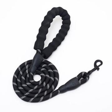Guinzaglio per cani con impugnatura imbottita in EVA e fili riflettenti - 1.5m - Nero
