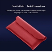 Samsung Galaxy Z Custodia trifold in pelle con chiusura magnetica - Rosso