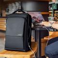 Zaino da lavoro convertibile per laptop Mark Ryden MR9533 - 15.6" - Nero