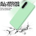 Custodia in silicone liquido con cinghia a mano per Samsung Galaxy A37 - Verde