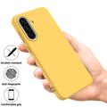 Custodia in silicone liquido con cinghia a mano per Samsung Galaxy A37 - Gialla