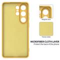 Custodia in silicone liquido con cinghia a mano per Samsung Galaxy S26 Ultra - Gialla