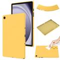 Custodia in silicone liquido per Samsung Galaxy Tab A11+ - Gialla