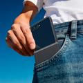 Custodia Samsung Galaxy Z Flip8 Spigen Nano Pop MagFit - Sesamo nero