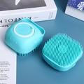 Spazzola da bagno morbida per cani/gatti con dispenser per shampoo