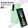 Custodia in silicone liquido con cinghia a mano per Sony Xperia 1 VII