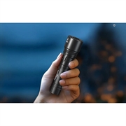 Torcia subacquea SuperFire DL01 - Nera