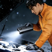 Ugreen ES703 Avviatore di emergenza 4 in 1 - Compressore d\'aria, power bank da 10000mAh, torcia a LED - Nero