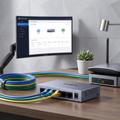 Switch Gigabit Ethernet a 5 porte Ugreen CM933 con connettori RJ45