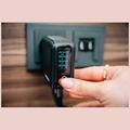 Caricatore da muro mini GaN a 4 porte Verbatim con display - 140W, UE/Regno Unito/Stati Uniti - Nero