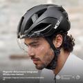 West Biking YP0708136 Casco da ciclismo con visiera magnetica - Nero