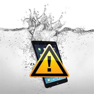 Riparazione dei Danni Causati dall\'Acqua sul iPad Pro 12.9 (2017)