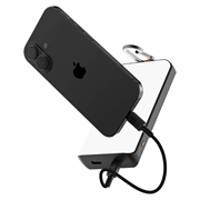 Xtorm Go2 Series Powerbank solare/torcia da 10000mAh - 20W, USB-C, USB-A - Nero