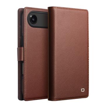 Custodia in pelle con portafoglio staccabile 2-in-1 iPhone Air Qialino - Compatibile con MagSafe - Marrone