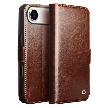 Custodia in pelle a portafoglio iPhone 17 Air Qialino Classic - Marrone Scuro