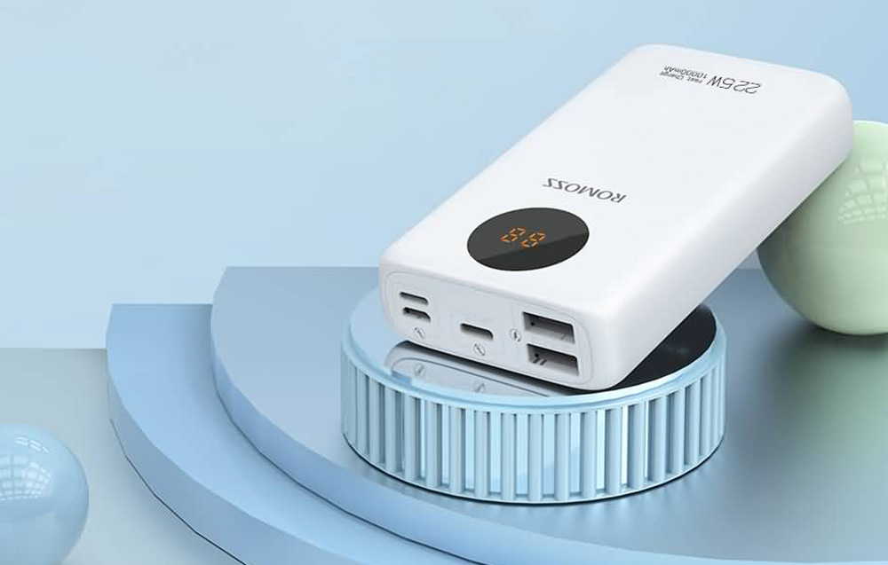 Romoss SW10PF 10000mAh Banca di potenza 22.5W - USB-C, 2xUSB-A - Bianco